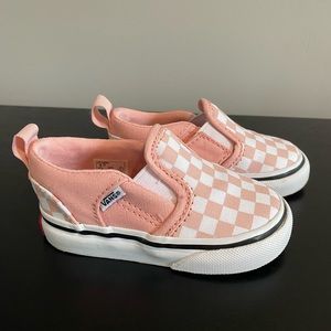 Vans slip on